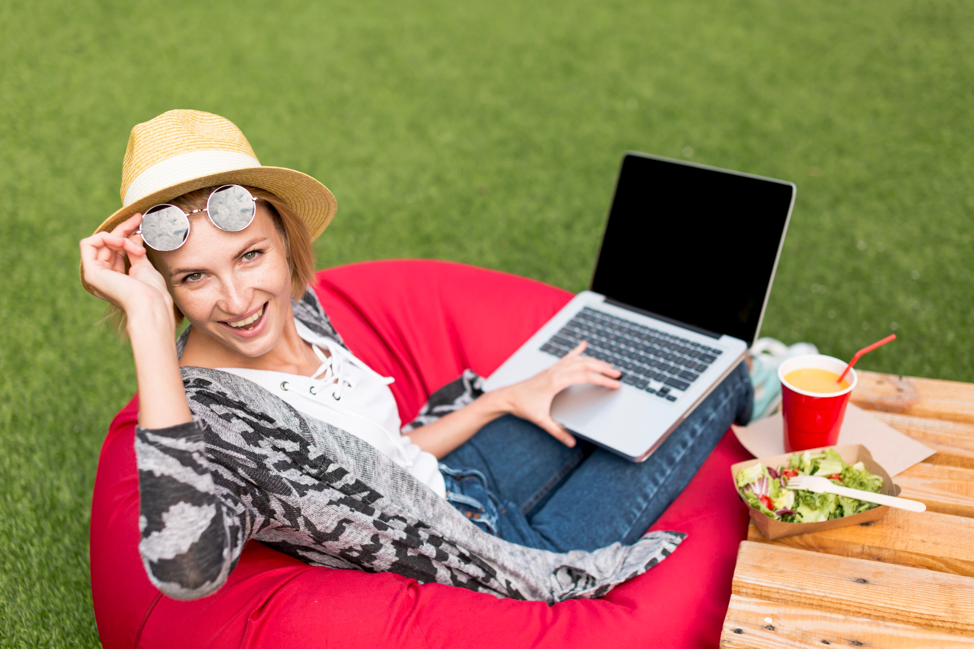 Voor- en nadelen van Affiliate Marketing werken waar en wanneer je wil